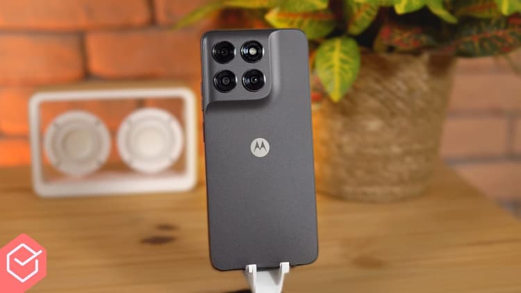 Youtube Video NOVO MOTO G47! // o BARATINHO com FRONTAL de 32MP, 5200mAh e um DESIGN INCRÍVEL!